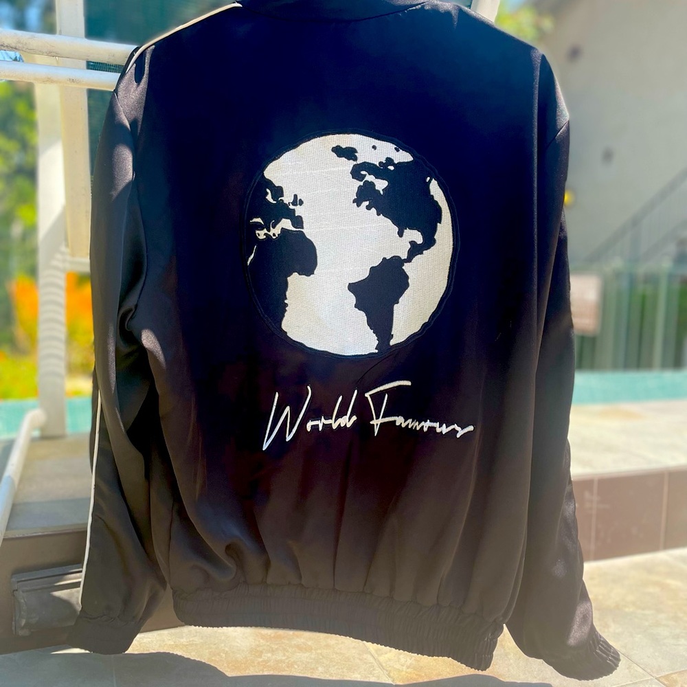 Homme Femme world famous lounge jacket (NEW)
